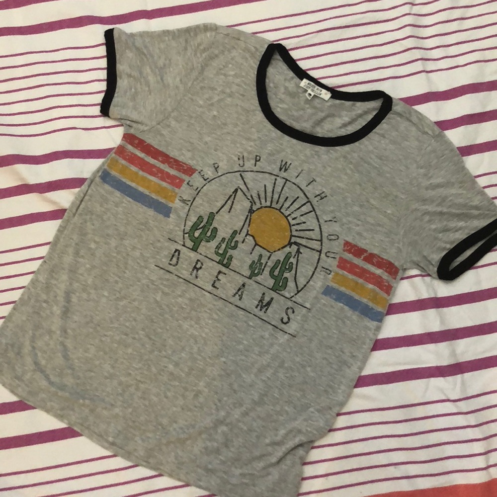 Messy Bun Just Chillin Sz L T-shirt.🏜